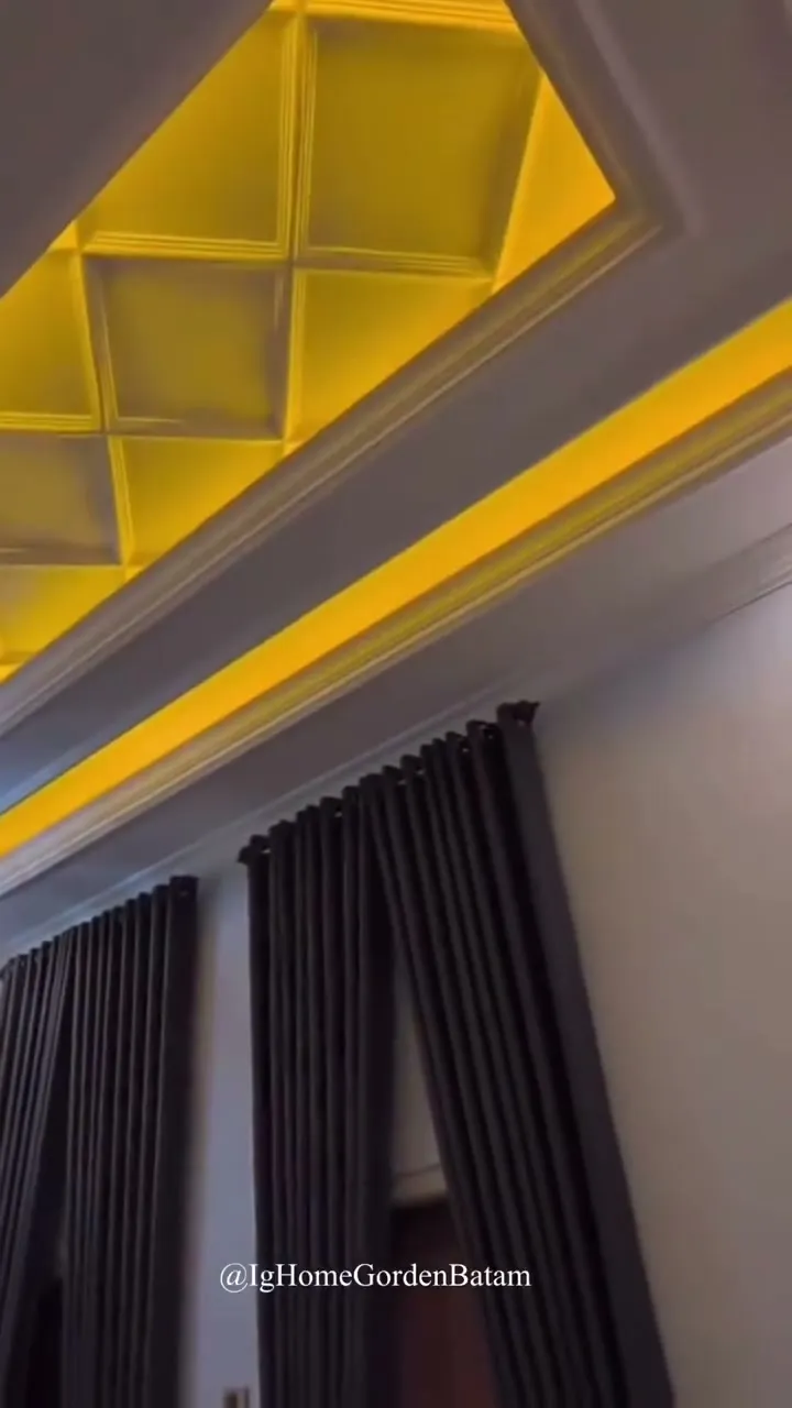 Gorden Blackout Abu-abu Tua Plafon Drop Ceiling LED